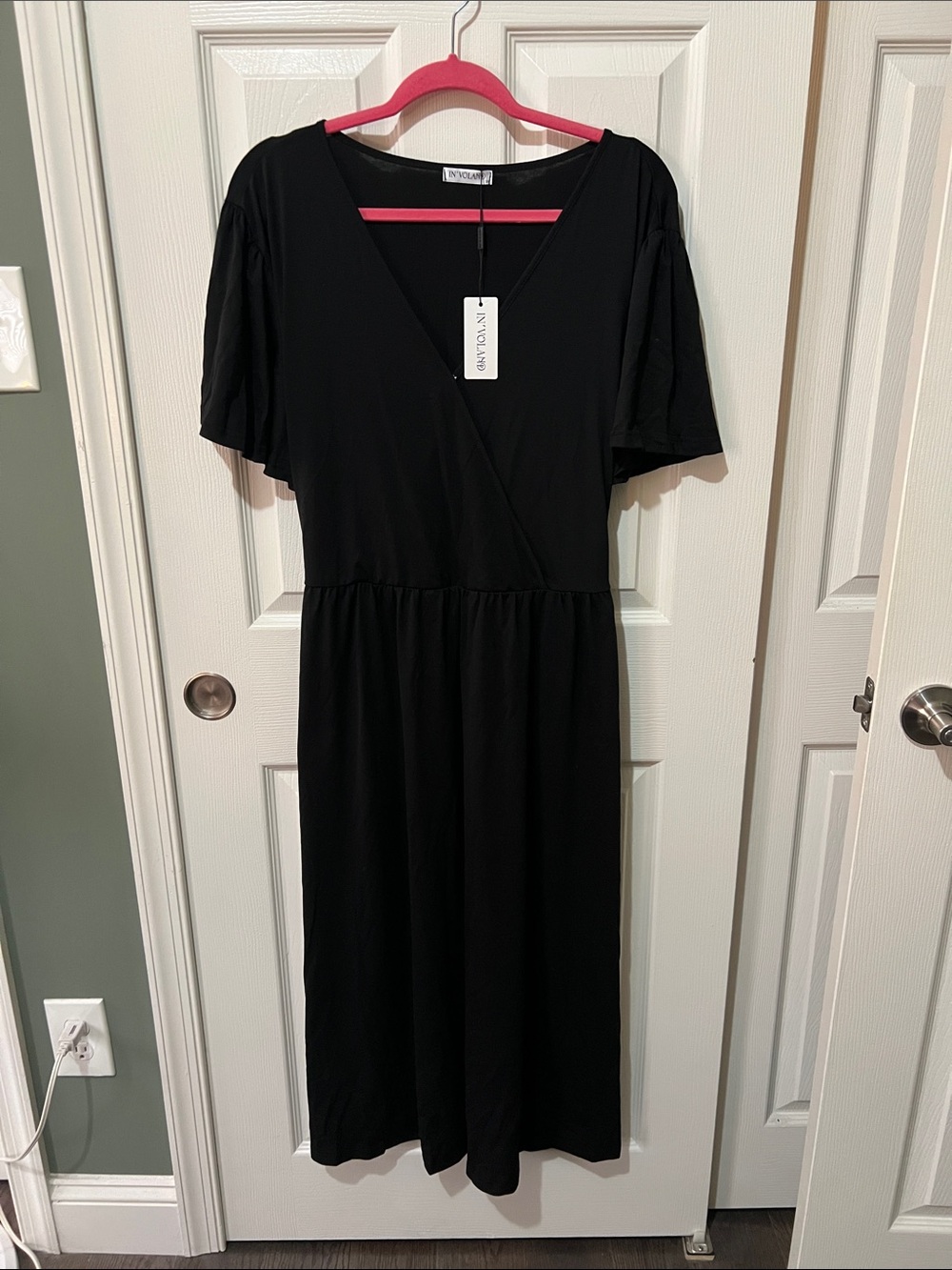 Black V-Neck Short Sleeve Full Length Dress